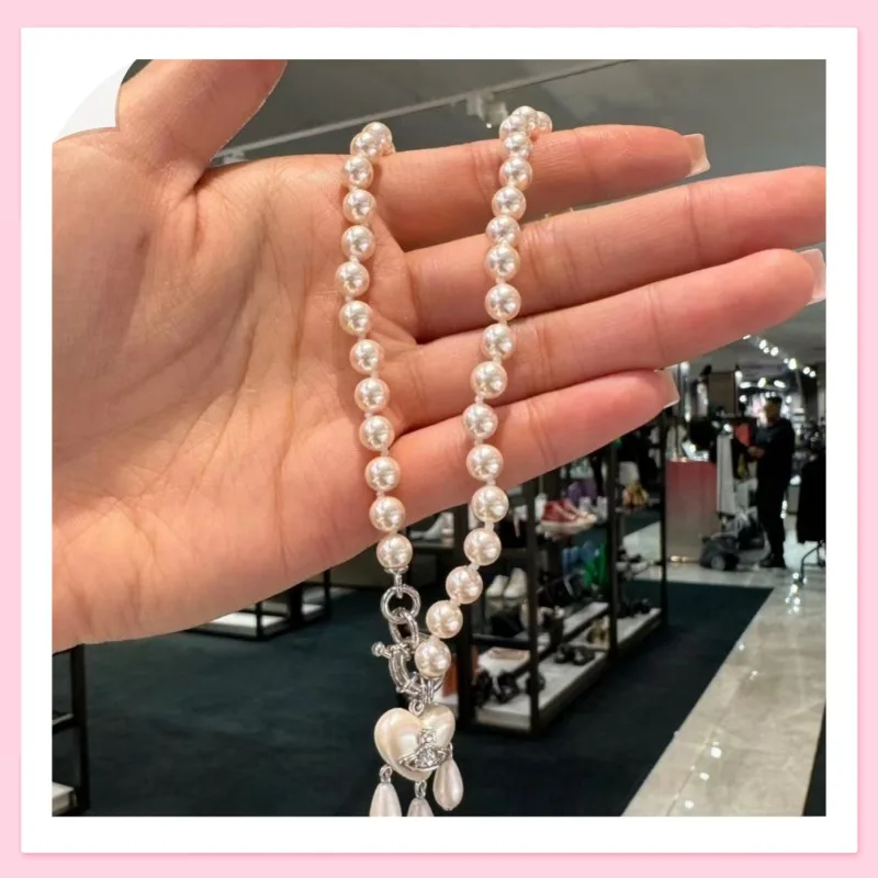 Love Tassel Three Water Drops Pearl Necklace Fashion Light Luxury Heart-Shaped Clavicle Chain Planet Love Clavicle Chain
Love Tassel Three Water Drops Pearl Necklace Fashion Light Luxury Heart-Shaped Clavicle Chain Planet Love Clavicle Chain