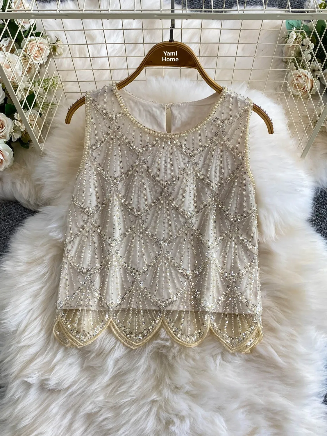 High-Quality Heavy-Beaded round Neck Vest Women's Summer Anti-Aging Party Top Luxury Large Version Fashionable Commute Style
High-Quality Heavy-Beaded round Neck Vest Women's Summer Anti-Aging Party Top Luxury Large Version Fashionable Commute Style