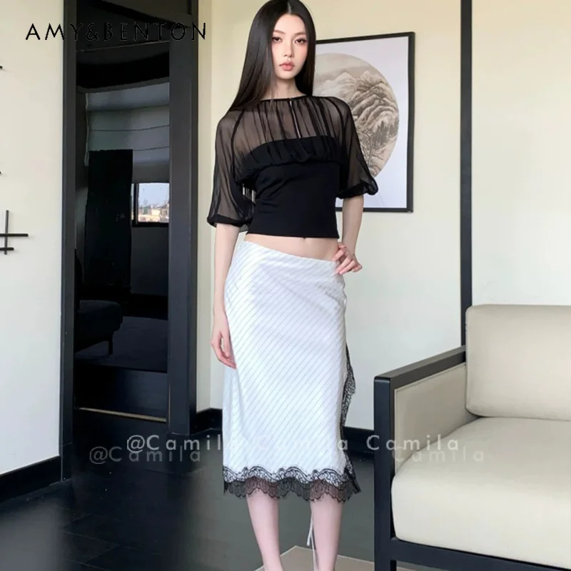 2026 New Black Slightly Transparent Women's Tops Satin Black White Striped Lace Splicing Split High Waist Skirts Suit Ladies
2026 New Black Slightly Transparent Women's Tops Satin Black White Striped Lace Splicing Split High Waist Skirts Suit Ladies