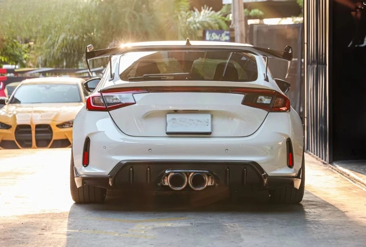 For FL5 Type R Upgrade AD Style Dry Carbon Rear Spoiler Rear Wing Body Kit
For FL5 Type R Upgrade AD Style Dry Carbon Rear Spoiler Rear Wing Body Kit