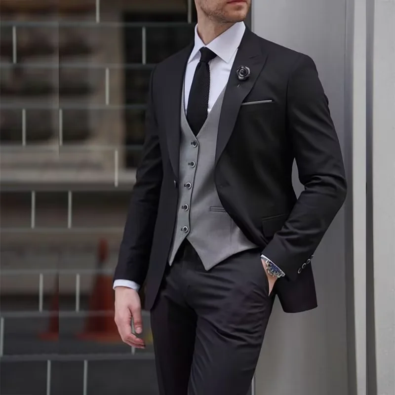 Elegant Black Men Suits for Wedding 2025 Luxury Single Breasted Peak Lapel Male Clothing High Quality 3 Piece Jacket Pants Vest
Elegant Black Men Suits for Wedding 2025 Luxury Single Breasted Peak Lapel Male Clothing High Quality 3 Piece Jacket Pants Vest