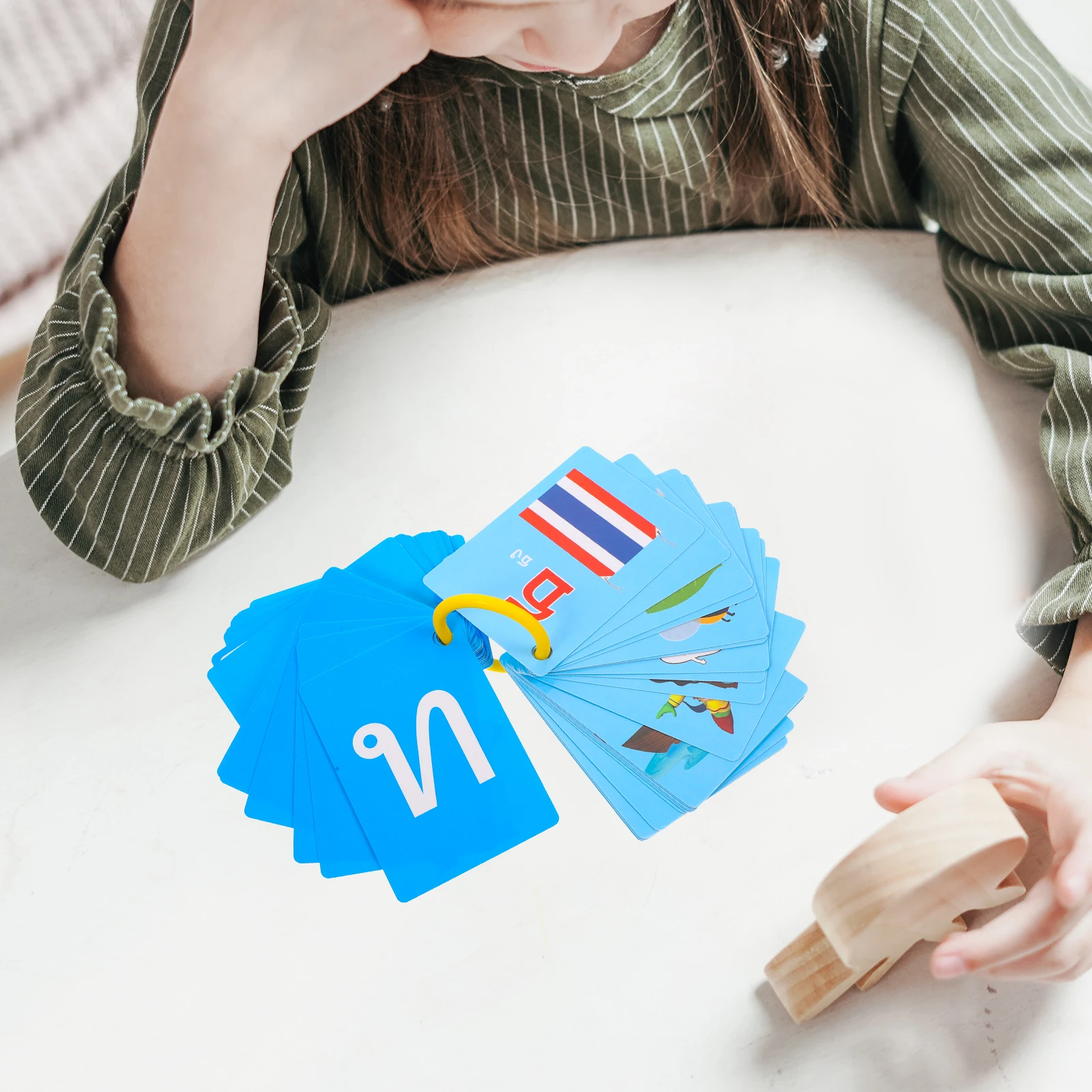 90Pcs Vocabulary Flash Cards For Toddlers Preschool Learning Toys Educational Alphabet Kids Flashcards Home School
90Pcs Vocabulary Flash Cards For Toddlers Preschool Learning Toys Educational Alphabet Kids Flashcards Home School