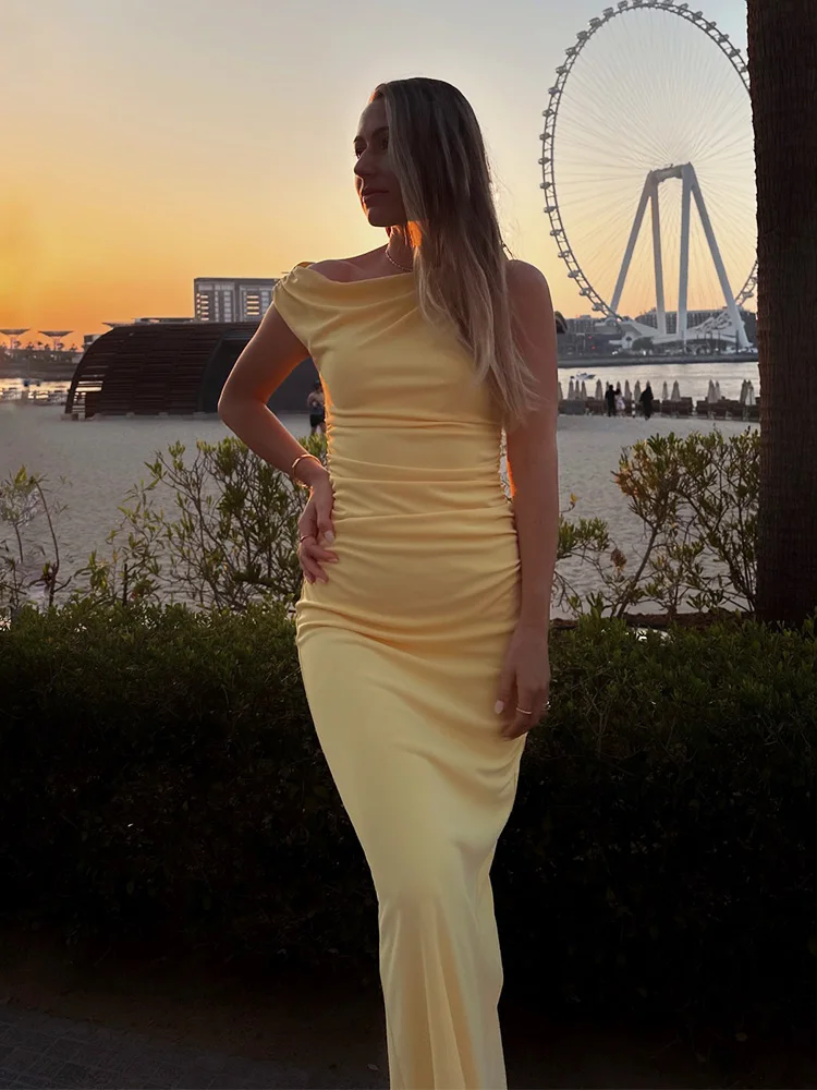 TRAFZA Women's Summer Fashion Chic Slit Dress Yellow O-Neck Sleeveless Folds Decorate Zipper Female Elegant Long Sheath Dresses
TRAFZA Women's Summer Fashion Chic Slit Dress Yellow O-Neck Sleeveless Folds Decorate Zipper Female Elegant Long Sheath Dresses