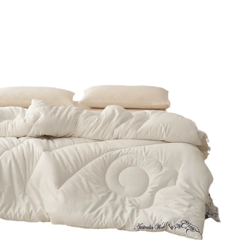 Australia, wool quilt, double spring, autumn and winter quilt, thickened, warm
Australia, wool quilt, double spring, autumn and winter quilt, thickened, warm