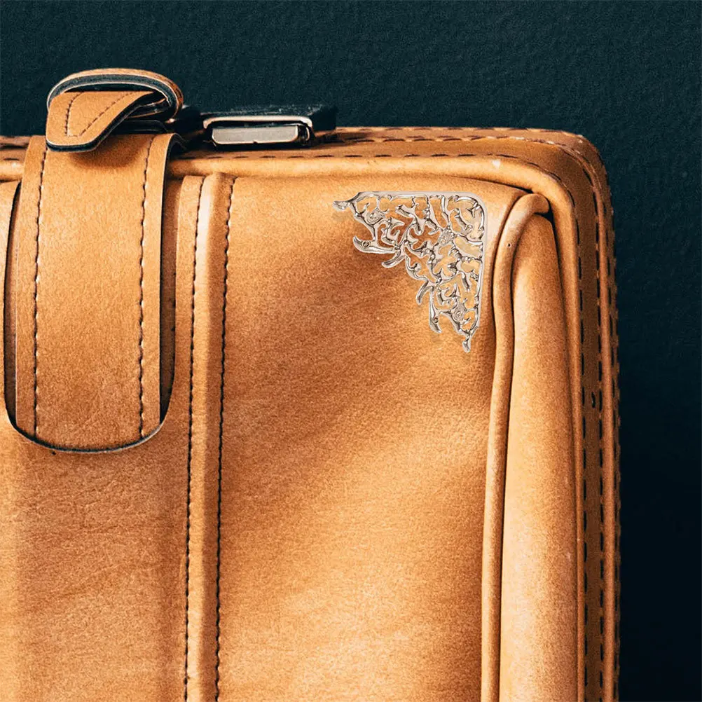 6Pcs Metal Bag Corner Edge Protectors Hollow Design for Handbags Luggage DIY Purse Material Bag Making Corners Hardware Supplies
6Pcs Metal Bag Corner Edge Protectors Hollow Design for Handbags Luggage DIY Purse Material Bag Making Corners Hardware Supplies