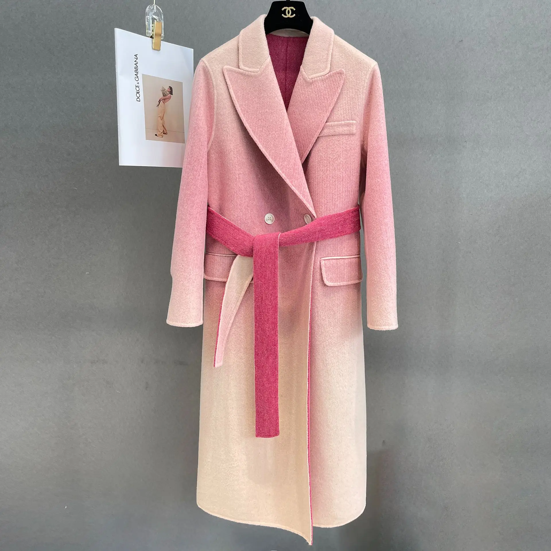 2023 autumn new fashion gradual color belt slim slim soft comfortable women's wool coat
2023 autumn new fashion gradual color belt slim slim soft comfortable women's wool coat