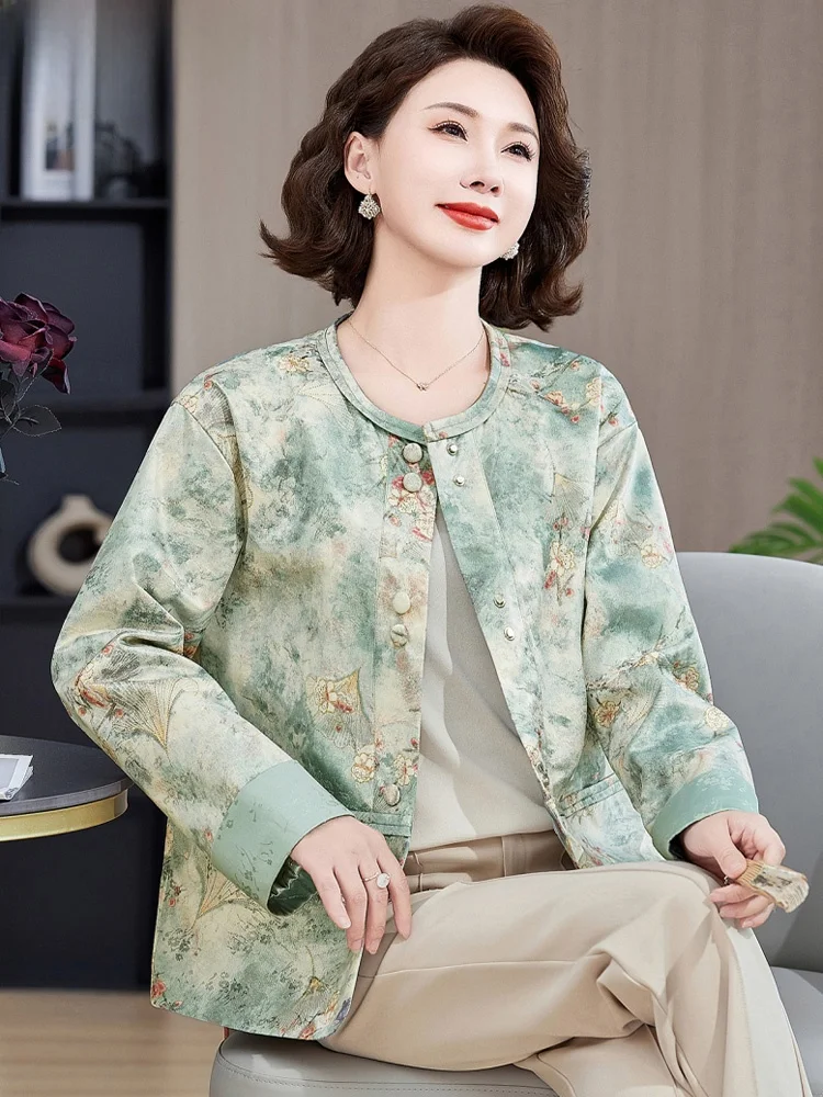 Новая китайская весенняя верхняя одежда для женщин среднего и старшего возраста: модный женский высококачественный топ в традиционном стиле Тан
Новая китайская весенняя верхняя одежда для женщин среднего и старшего возраста: модный женский высококачественный топ в традиционном стиле Тан