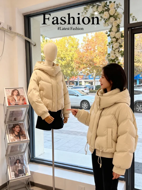 2025 Winter ort Thiened Hooded Denim Patchwork Cotton Jaet Korean Loose Commute Bread Coat Zipper Closure Color
2025 Winter ort Thiened Hooded Denim Patchwork Cotton Jaet Korean Loose Commute Bread Coat Zipper Closure Color