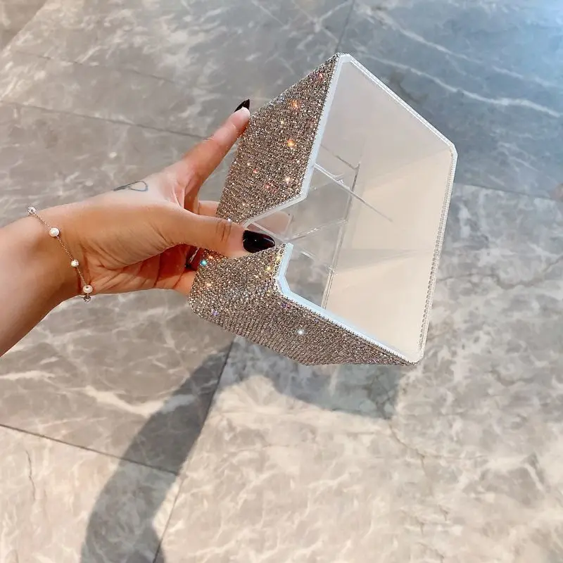 Diamond-encrusted Desktop Makeup Storage Box With Lid, Large-capacity Cosmetics Multi-functional Shelf, Exquisite
Diamond-encrusted Desktop Makeup Storage Box With Lid, Large-capacity Cosmetics Multi-functional Shelf, Exquisite