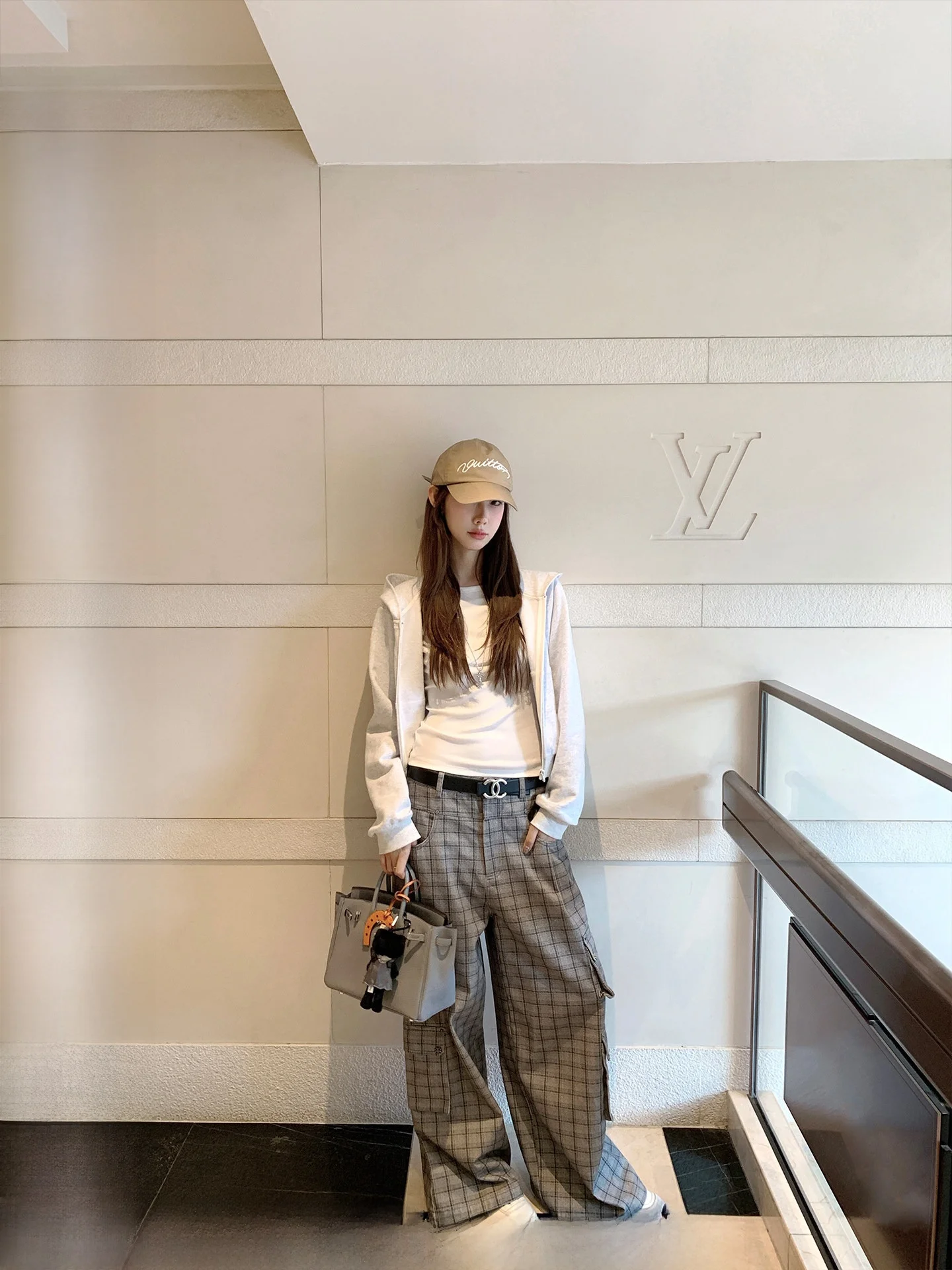 Ranwear Casual Plaid Work Pants Wide Leg Straight Cut Multi Pocket Walking Pants High Gram Weight Cotton Natural Waist Zipper
Ranwear Casual Plaid Work Pants Wide Leg Straight Cut Multi Pocket Walking Pants High Gram Weight Cotton Natural Waist Zipper