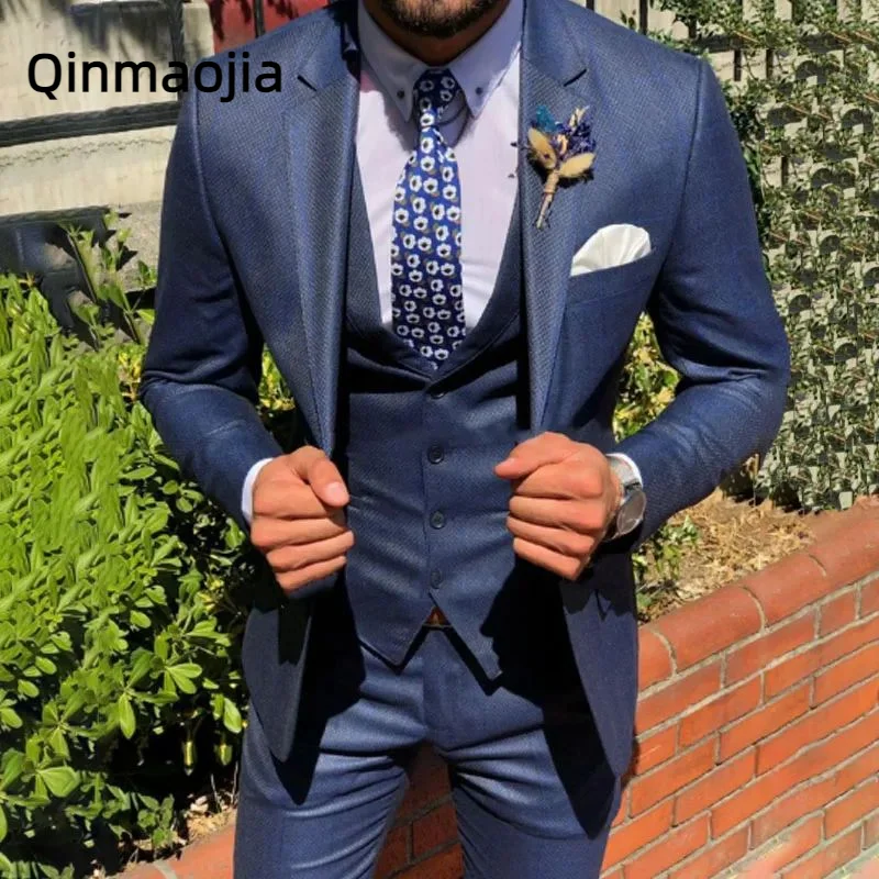 elegant suits for men Blue Wedding Suit For Men Slim Fit Notched Lapel Groom Tuxedos Prom 3 Pieces Sets Formal Costume
elegant suits for men Blue Wedding Suit For Men Slim Fit Notched Lapel Groom Tuxedos Prom 3 Pieces Sets Formal Costume