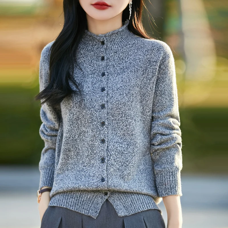 Thick Long-sleeved Cardigan Autumn and Winter Women's Pure Wool Mock Neck Cardigan Korean Fashion Women's Clothes Warm Coat
Thick Long-sleeved Cardigan Autumn and Winter Women's Pure Wool Mock Neck Cardigan Korean Fashion Women's Clothes Warm Coat