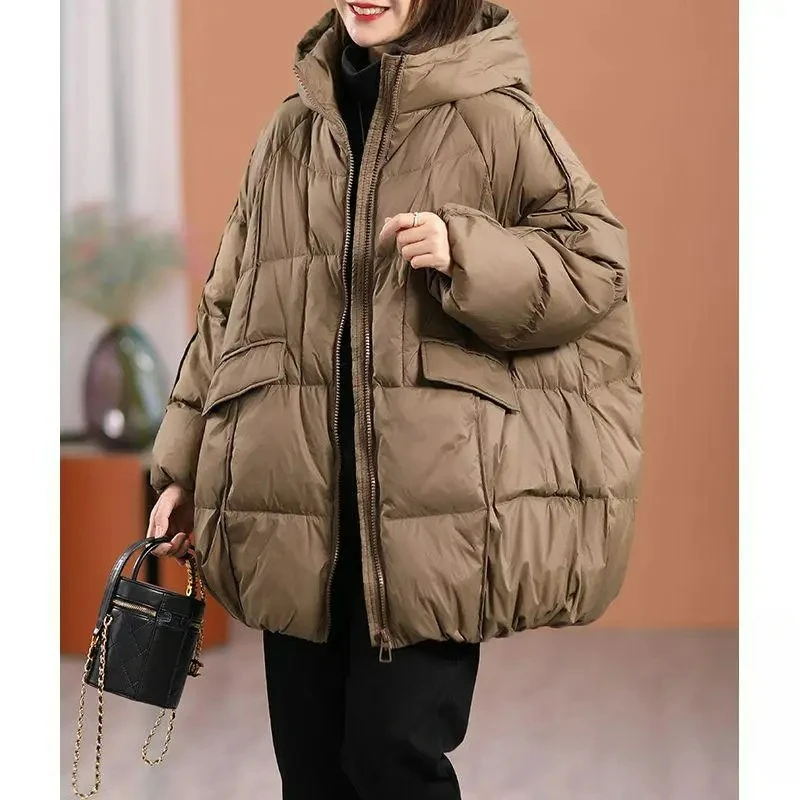 Ultra-Light Warm Du Down Puffer Women's Casual Thiened Long Drop-aped Hooded Zipper Closure Color Coat Women Jacket
Ultra-Light Warm Du Down Puffer Women's Casual Thiened Long Drop-aped Hooded Zipper Closure Color Coat Women Jacket