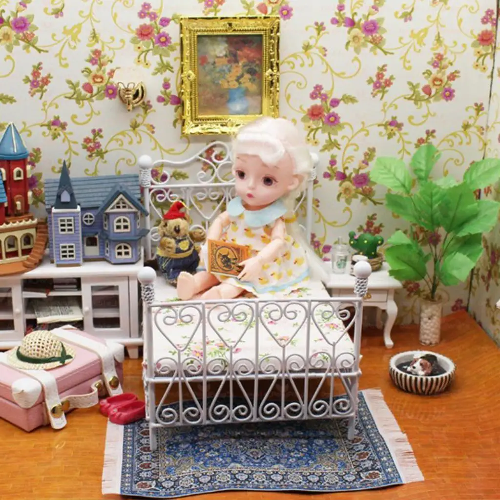 Rose Design Dollhouse LED Lamp Miniature Wall Light Metal 1 12 Scale Accessories for Desk Bedside
Rose Design Dollhouse LED Lamp Miniature Wall Light Metal 1 12 Scale Accessories for Desk Bedside