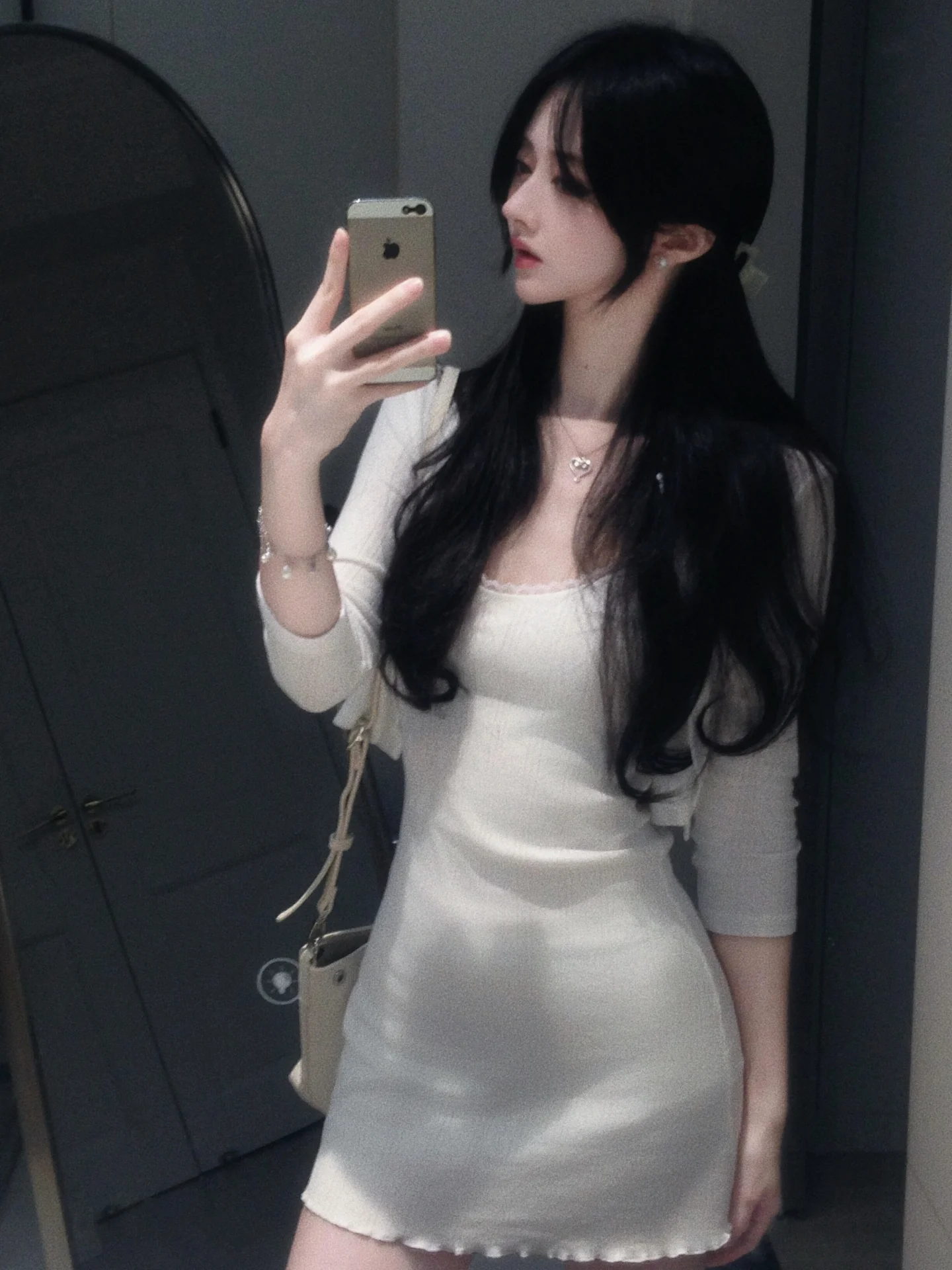 Pure Desire Lace Trim Halter Dress Women's Summer Beautiful Personality Slim Fit Short Skirt Cardigan Two Piece Set
Pure Desire Lace Trim Halter Dress Women's Summer Beautiful Personality Slim Fit Short Skirt Cardigan Two Piece Set