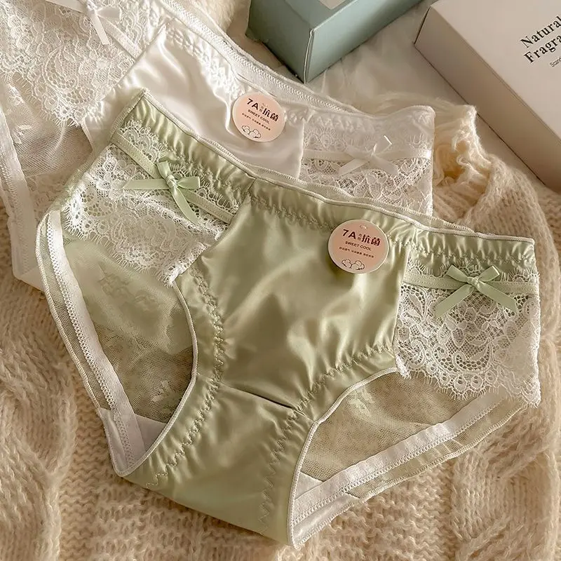 New A Antibacterial Pure Cotton Crotch Sexy Satin Lace Lace Underpants for Women, Low-waist Breathable and Comfortable Briefs
New A Antibacterial Pure Cotton Crotch Sexy Satin Lace Lace Underpants for Women, Low-waist Breathable and Comfortable Briefs