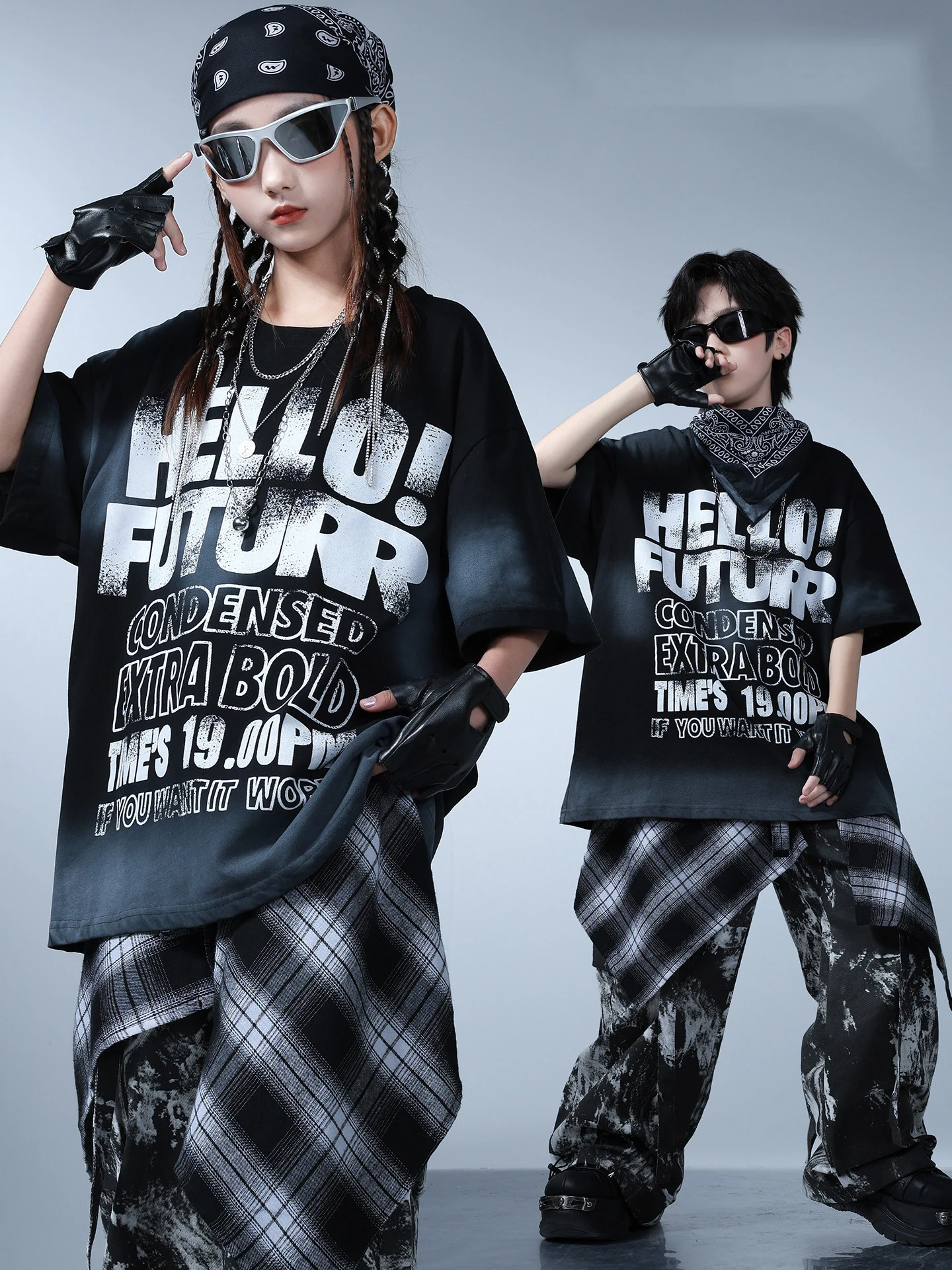 2026 Children Jazz Modern Dance Performance Costumes For Boys Loose Shirts Cargo Pants Suit Girls Hip Hop Rave Clothes DQS22630
2026 Children Jazz Modern Dance Performance Costumes For Boys Loose Shirts Cargo Pants Suit Girls Hip Hop Rave Clothes DQS22630