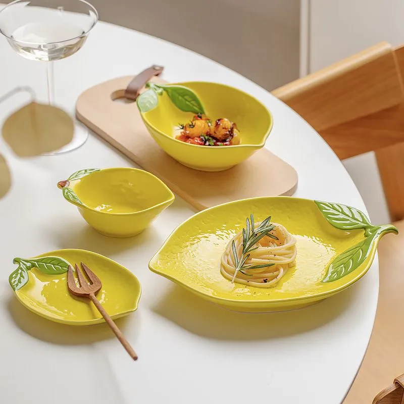Modern Irregular Dinner Set Plates Design Green Italian Elegant Plates Dinner Sets Ceramic Aparelho De Jantar Kitchen Dishes
Modern Irregular Dinner Set Plates Design Green Italian Elegant Plates Dinner Sets Ceramic Aparelho De Jantar Kitchen Dishes