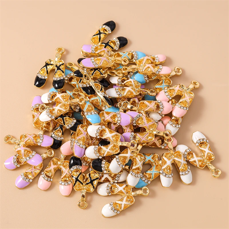 20pcs 17x25mm Cute Enamel Sandals Shoes Charms Pendants for Making Earrings Necklaces Bracelets DIY Crafts Jewelry Accessories
20pcs 17x25mm Cute Enamel Sandals Shoes Charms Pendants for Making Earrings Necklaces Bracelets DIY Crafts Jewelry Accessories