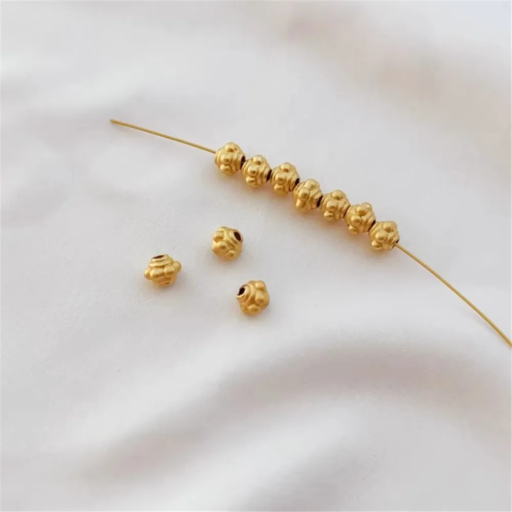 14K Copper Plated Gold Set Zircon Heart Through Hole Pendant DIY Handcrafted Bracelet Necklace Heart-shaped Pendant Accessory
14K Copper Plated Gold Set Zircon Heart Through Hole Pendant DIY Handcrafted Bracelet Necklace Heart-shaped Pendant Accessory