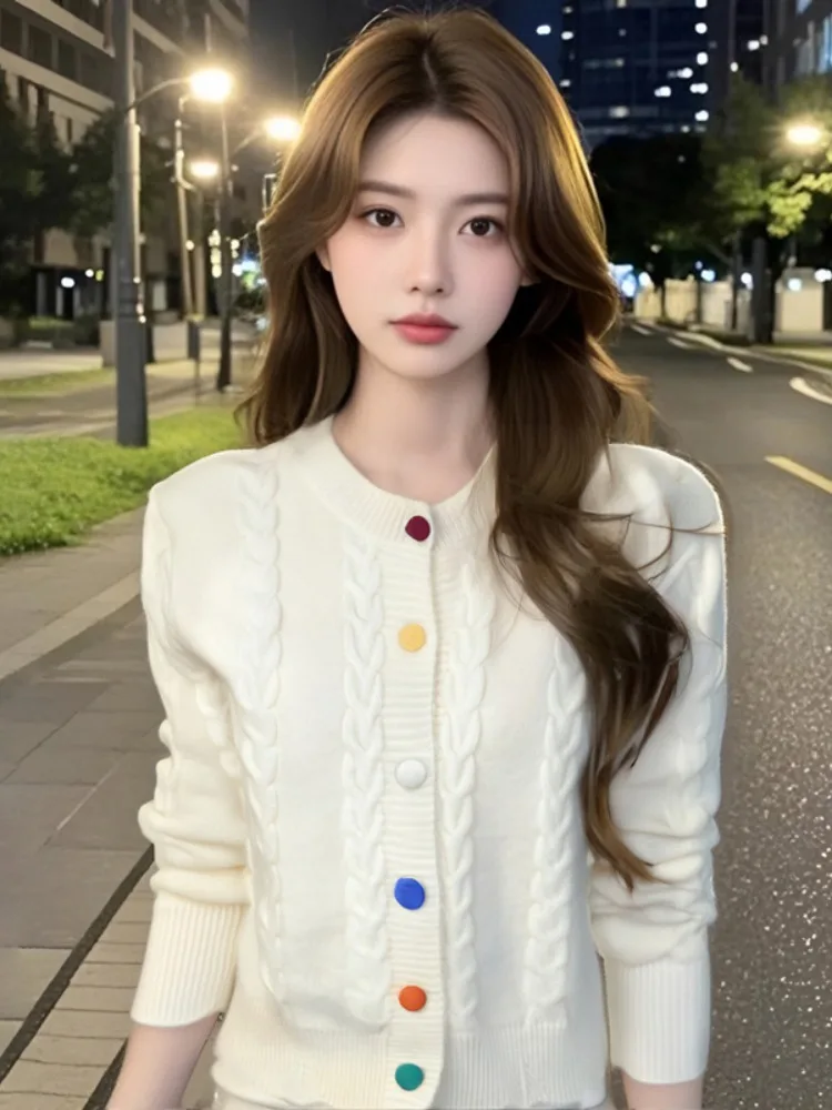 Retro Twist Knit round Ne Open Cardigan Sweater Women's Spring Autumn Design Rainbow Button Soft Cozy Camere Top
Retro Twist Knit round Ne Open Cardigan Sweater Women's Spring Autumn Design Rainbow Button Soft Cozy Camere Top