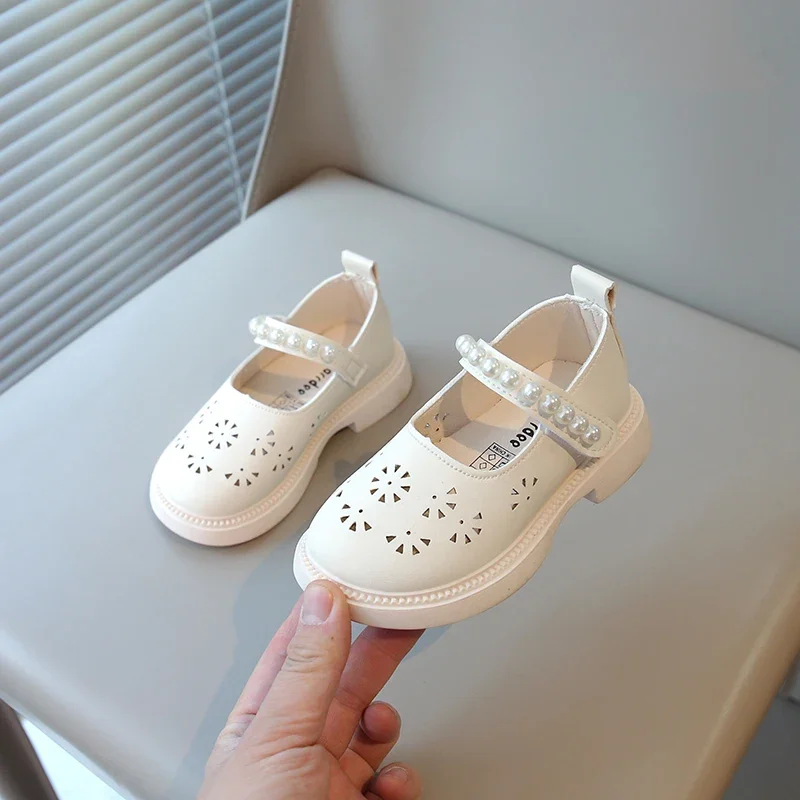 Mumoresip Girls Shoes Kids Mary Janes Cut-outs Breathable with Pearls Beading Princess Sweet Size 21-30 2025 Spring Summer New
Mumoresip Girls Shoes Kids Mary Janes Cut-outs Breathable with Pearls Beading Princess Sweet Size 21-30 2025 Spring Summer New