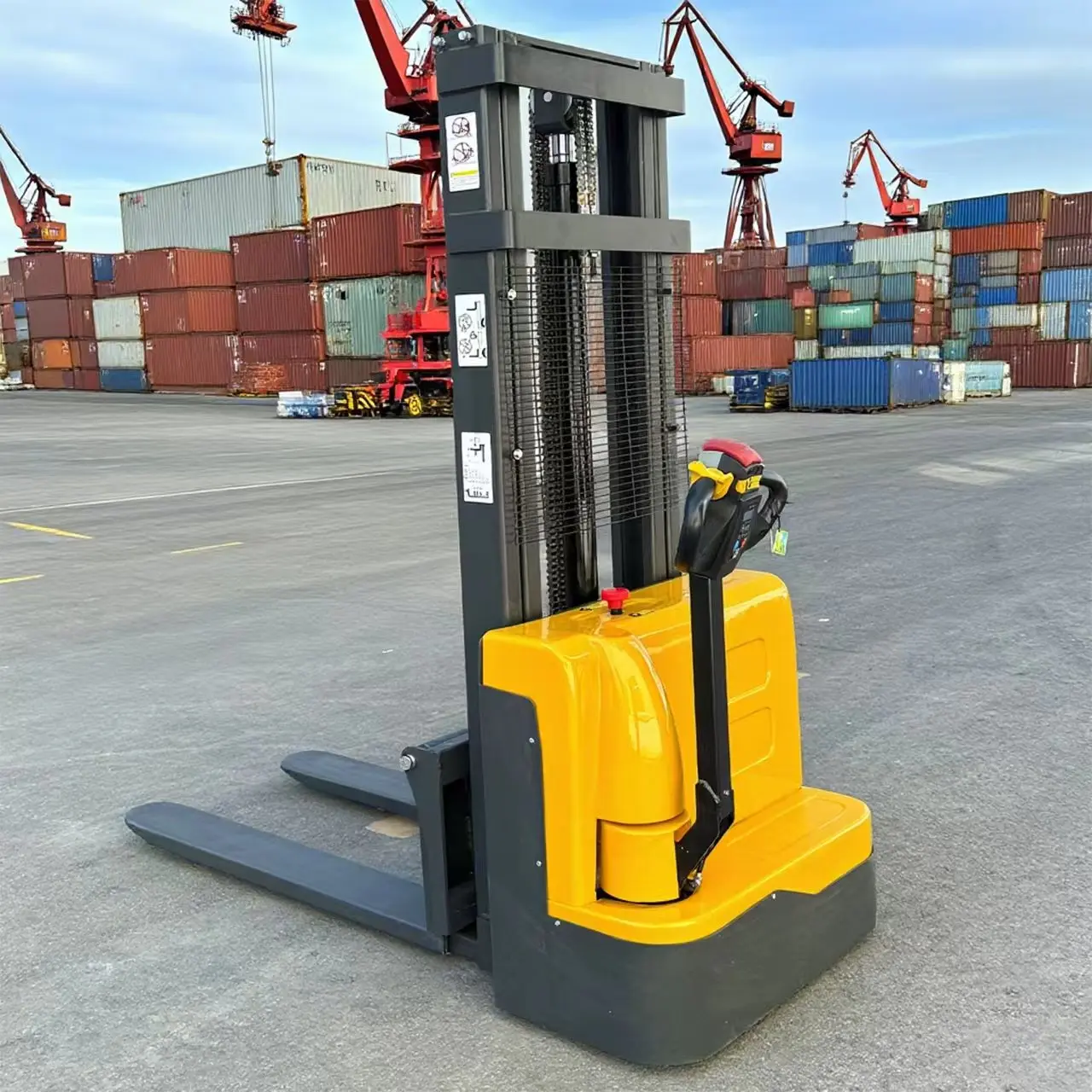 Cheapest Price 2000kg 1000kg 1500kg New Full Electric Semi Electric Portable Stacker Pallet Forklift Self Lifting Stacker
Cheapest Price 2000kg 1000kg 1500kg New Full Electric Semi Electric Portable Stacker Pallet Forklift Self Lifting Stacker