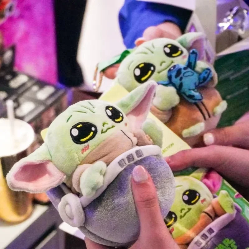 Оригинальные популярные игрушки Cosbi Star Wars, мандалорская фигурка, мини-коллекция, украшение, кукла, подвеска, слепая коробка, детские подарки, игрушки
Оригинальные популярные игрушки Cosbi Star Wars, мандалорская фигурка, мини-коллекция, украшение, кукла, подвеска, слепая коробка, детские подарки, игрушки