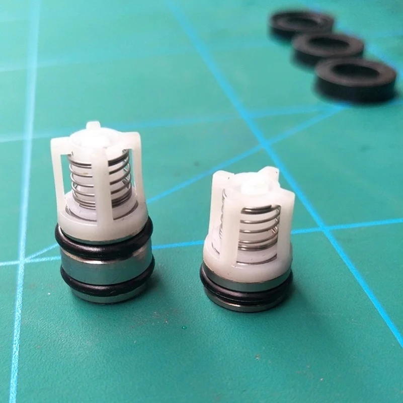 FOR High Pressure Washer LT-390 Plunger Pump 3WZ-1200 Repairing Parts Piston Pump Inlet Check Valve Outlet Check Valve
FOR High Pressure Washer LT-390 Plunger Pump 3WZ-1200 Repairing Parts Piston Pump Inlet Check Valve Outlet Check Valve