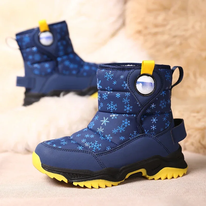 Winter children's snow boots high-top plush thickened outdoor student shoes waterproof, warm and wear-resistant
Winter children's snow boots high-top plush thickened outdoor student shoes waterproof, warm and wear-resistant