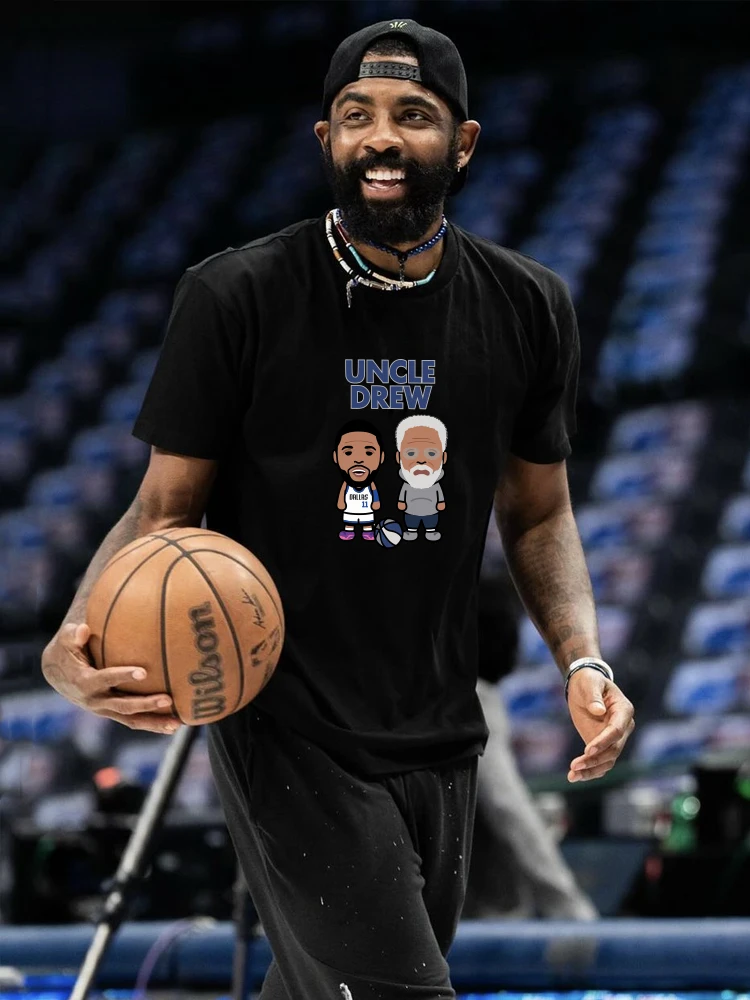 2025 Hot New Summer Fashion Dallas Mavericks UNCLE DREW11 Drew T-shirt Anime Basketball Loose Short Sleeve Training Suit
2025 Hot New Summer Fashion Dallas Mavericks UNCLE DREW11 Drew T-shirt Anime Basketball Loose Short Sleeve Training Suit