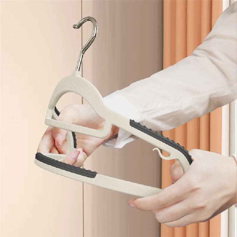 Clothes Hanging Household Hangers Non-Slip Dormitory Bedroom Storage Hangers Traceless Hangers-AT64
Clothes Hanging Household Hangers Non-Slip Dormitory Bedroom Storage Hangers Traceless Hangers-AT64