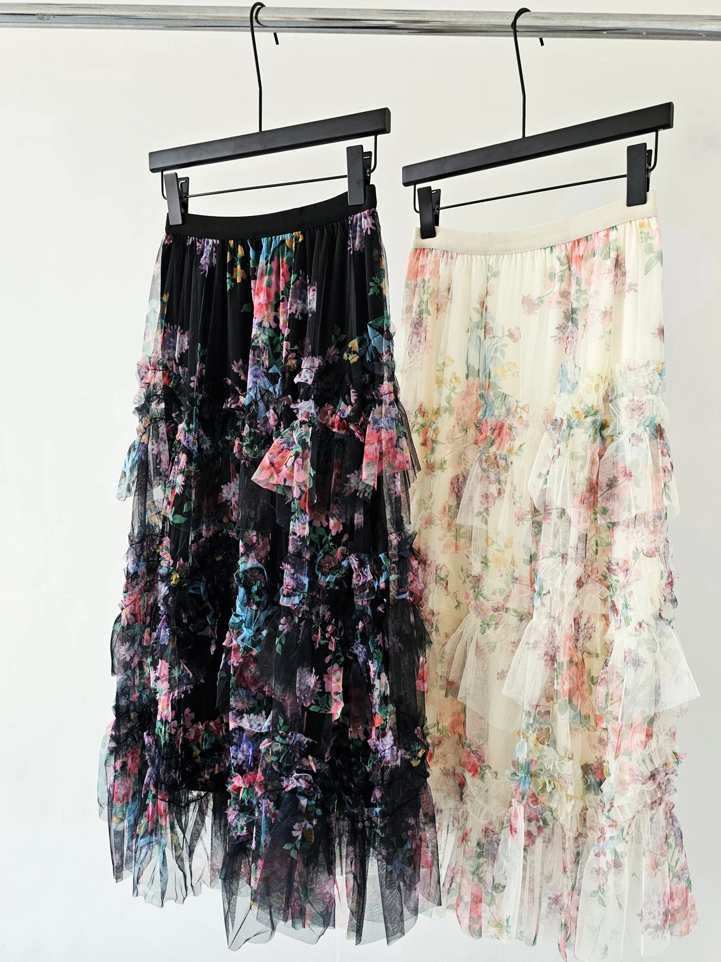 Romantic Floral Lace A-Line Skirt Puffy Tulle Half-length Gentlewoman's High-waist Polyester Casual Vacation Style Skirt
Romantic Floral Lace A-Line Skirt Puffy Tulle Half-length Gentlewoman's High-waist Polyester Casual Vacation Style Skirt