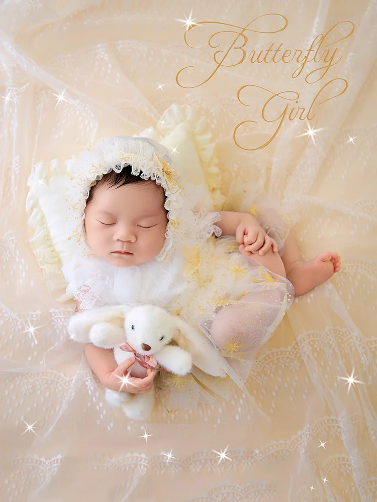 Newborn Photoshoot Props Baby Girl Princess Lace Tulle Dress+bonnet Butterfly Headband Plush Bunny Prop for Baby Milestone Photo
Newborn Photoshoot Props Baby Girl Princess Lace Tulle Dress+bonnet Butterfly Headband Plush Bunny Prop for Baby Milestone Photo