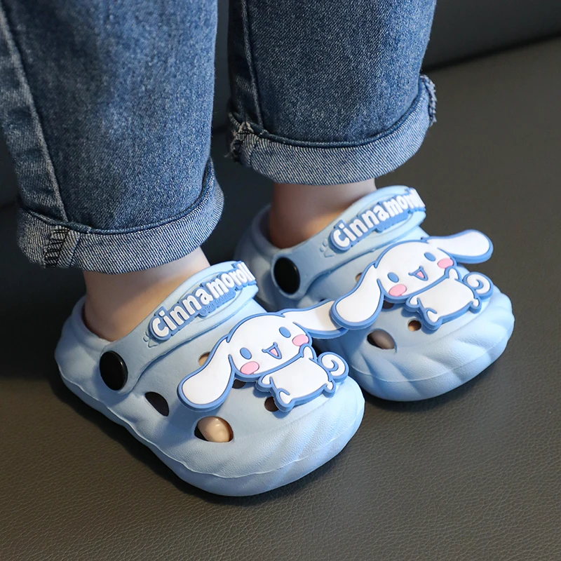 Kawaii Sanrio детские летние тапочки с рисунком аниме Kuromi Cinnamoroll детские домашние тапочки домашние нескользящие шлепанцы подарок для девочки
Kawaii Sanrio детские летние тапочки с рисунком аниме Kuromi Cinnamoroll детские домашние тапочки домашние нескользящие шлепанцы подарок для девочки