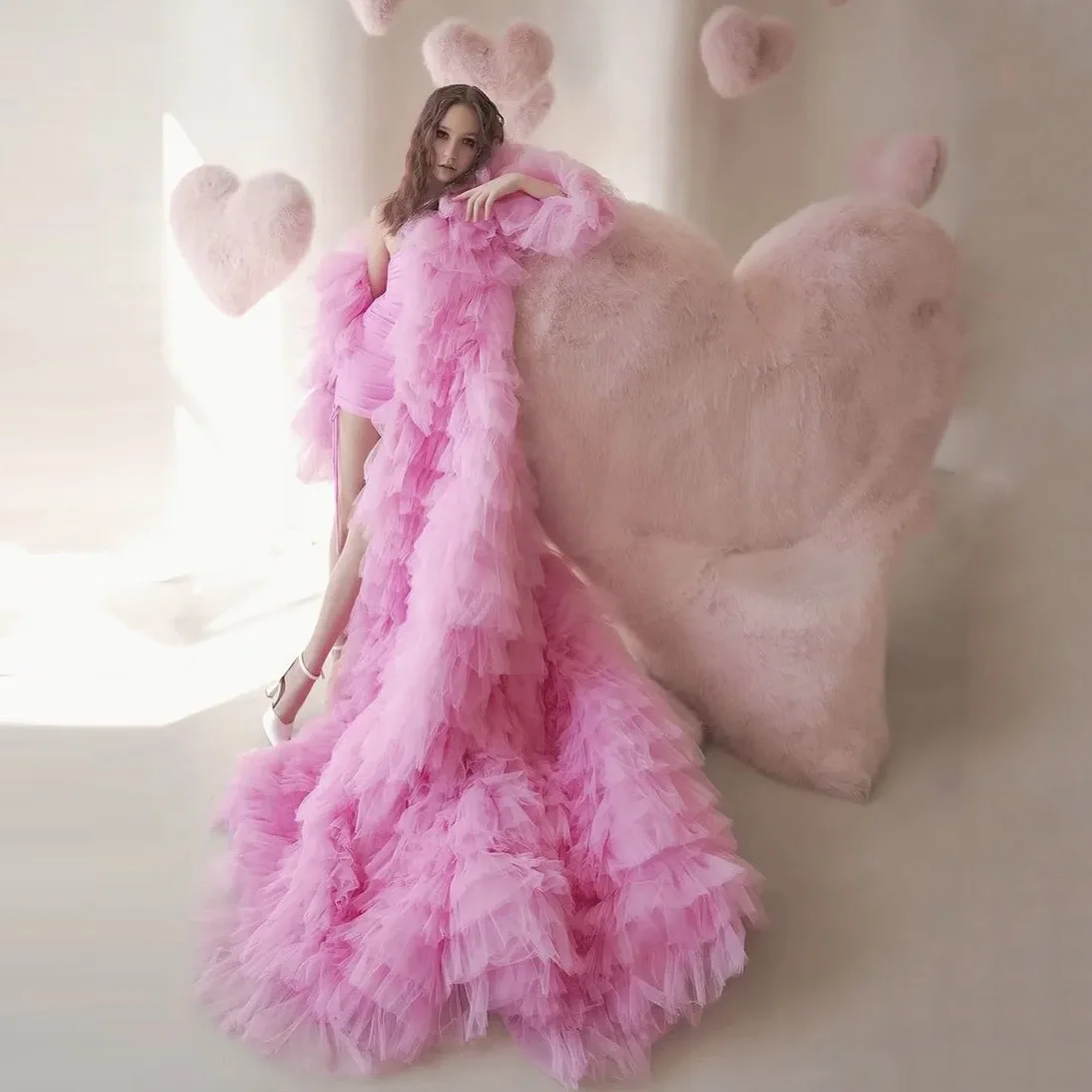 Sweet Pink Ruffled Long Javket Tulle Layered Sleeves Fluffy Coat Robe Custom Made A Line Train Robes Women
Sweet Pink Ruffled Long Javket Tulle Layered Sleeves Fluffy Coat Robe Custom Made A Line Train Robes Women