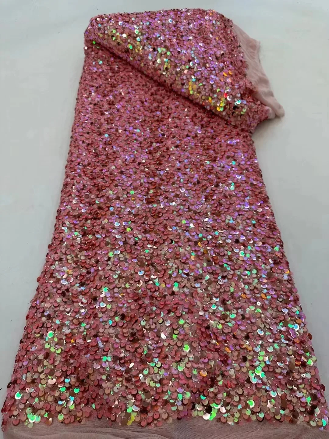 Luxury French Tulle Net Lace With Sequins And Beads African Nigerian Embroidered Lace Fabric Mesh Sequins Lace Fabric For Sewing
Luxury French Tulle Net Lace With Sequins And Beads African Nigerian Embroidered Lace Fabric Mesh Sequins Lace Fabric For Sewing