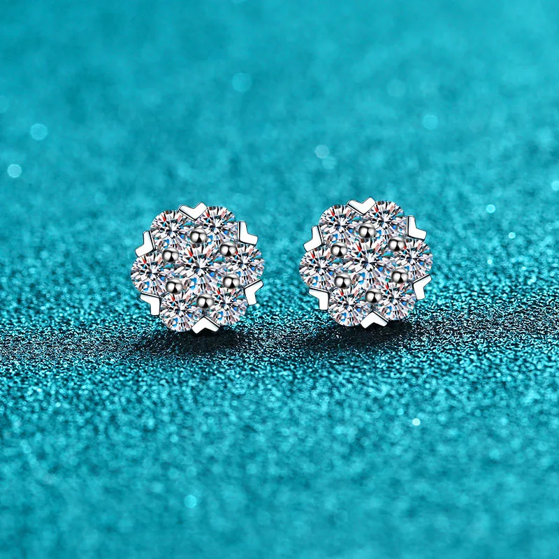 Fine Jewelry Luxury Lab Grown Diamonds Moissanite Cluster Earrings 925 Sterling Silver Snow Earrings for Women
Fine Jewelry Luxury Lab Grown Diamonds Moissanite Cluster Earrings 925 Sterling Silver Snow Earrings for Women