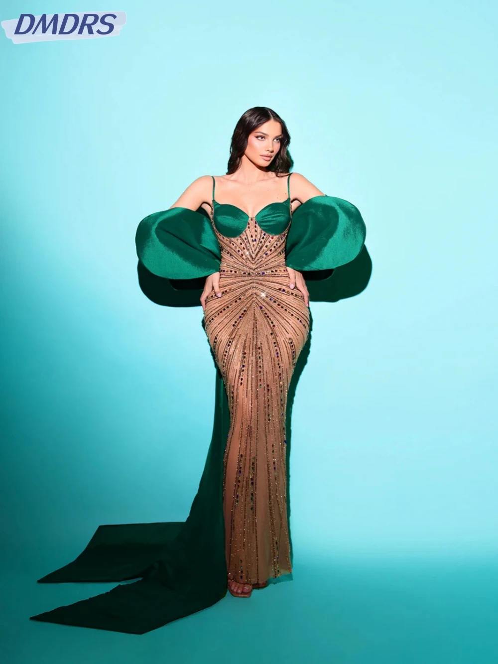 Charming Beaded Crystal Evening Dress Illusion Spaghetti Straps Wedding Party Gown New Customized Sweetheart Neck Prom Dresses
Charming Beaded Crystal Evening Dress Illusion Spaghetti Straps Wedding Party Gown New Customized Sweetheart Neck Prom Dresses