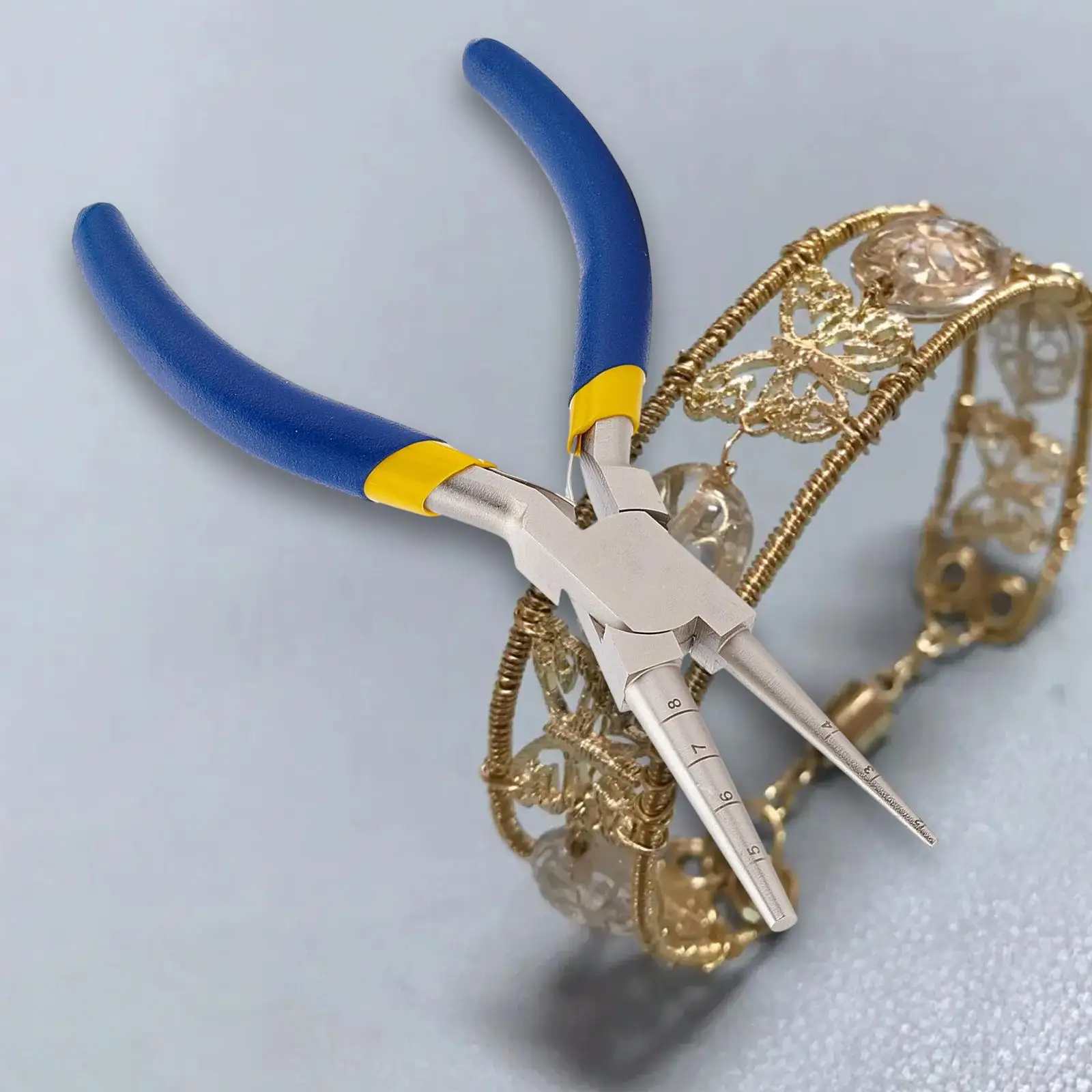 Jewelry Pliers Crafts Adult Versatile Professional Tool Round Nose Pliers Jewelry Making for Necklaces Crafting Bracelets Repair
Jewelry Pliers Crafts Adult Versatile Professional Tool Round Nose Pliers Jewelry Making for Necklaces Crafting Bracelets Repair