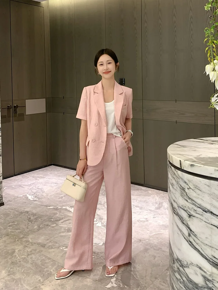 Light Oxygen Formula Women's Slim Fit Pink Short Sleeve Suit Jacket Commute Style Pure Color Chinese Production 2025 New Model
Light Oxygen Formula Women's Slim Fit Pink Short Sleeve Suit Jacket Commute Style Pure Color Chinese Production 2025 New Model