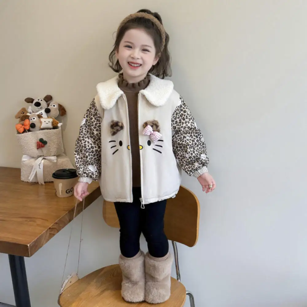 Sanrio Hello Kitty Girls' Fleece Jacket Kawaii Autumn and Winter Children's Cute and Stylish Baby Cartoon Thickened Casual Tops
Sanrio Hello Kitty Girls' Fleece Jacket Kawaii Autumn and Winter Children's Cute and Stylish Baby Cartoon Thickened Casual Tops