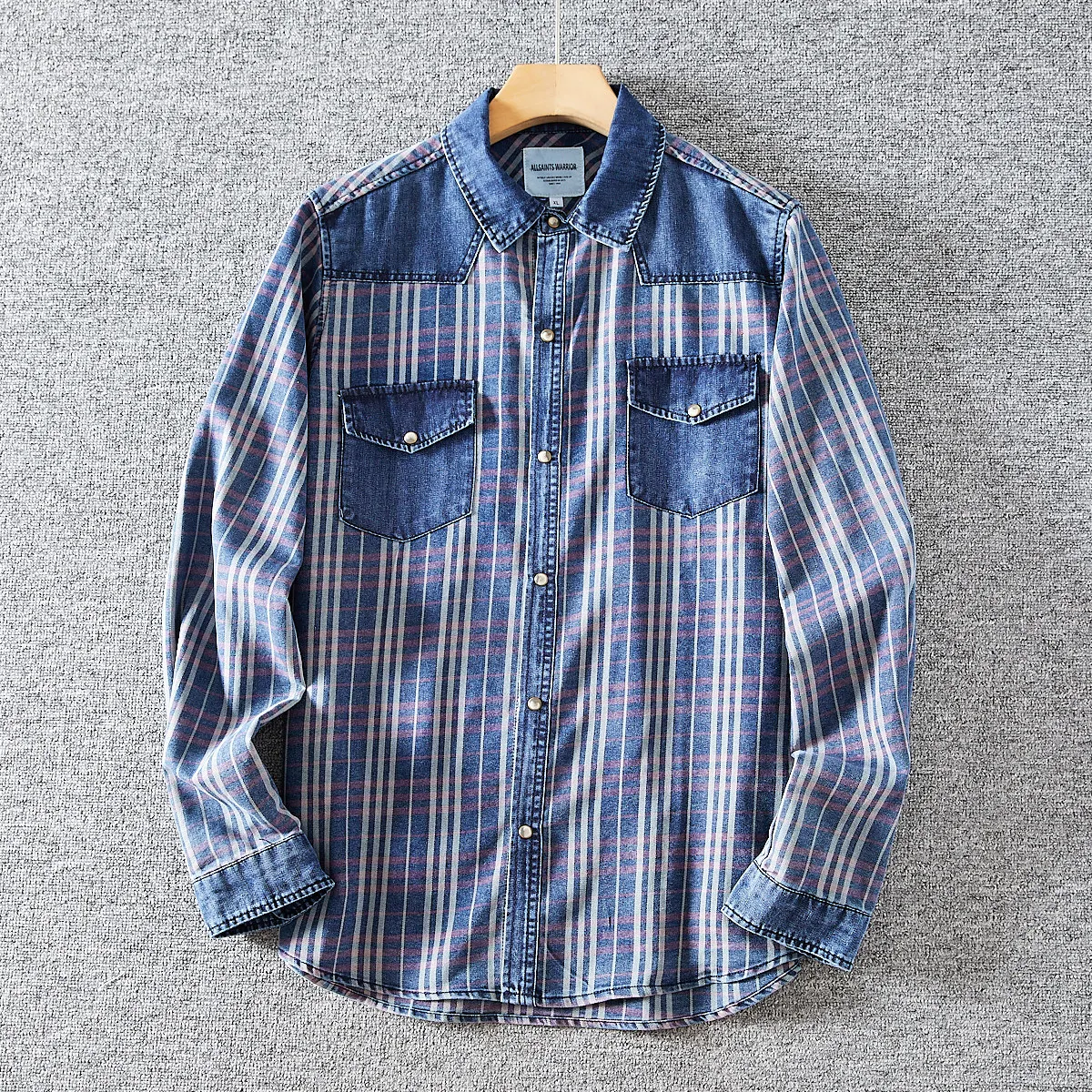 SuperAen Retro Washed Denim Patchwork 2026 Spring New Fashion Plaid Casual Long-sleeved Shirt Single Breasted Shirts
SuperAen Retro Washed Denim Patchwork 2026 Spring New Fashion Plaid Casual Long-sleeved Shirt Single Breasted Shirts