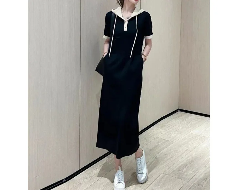 2023 Summer New Hooded Drawstring Short Sleeve Tshirt Dress Women Korean Style Pockets Button Loose Casual All-match Dresses
2023 Summer New Hooded Drawstring Short Sleeve Tshirt Dress Women Korean Style Pockets Button Loose Casual All-match Dresses