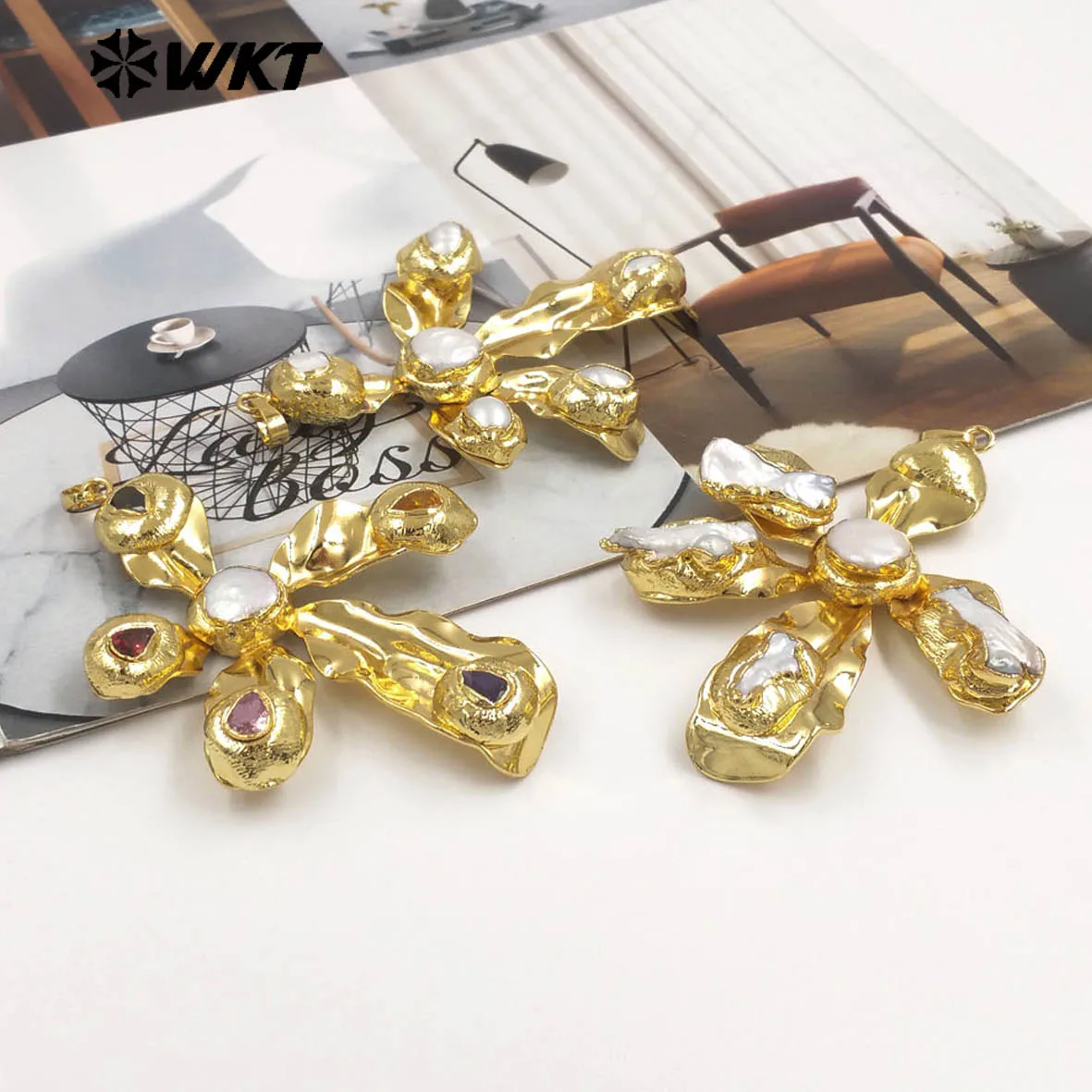WT-JP453 WKT Natural Freshwater Pearl Pendant Irregular Shape Pendant Gold Plated Ladies Wedding Jewelry
WT-JP453 WKT Natural Freshwater Pearl Pendant Irregular Shape Pendant Gold Plated Ladies Wedding Jewelry
