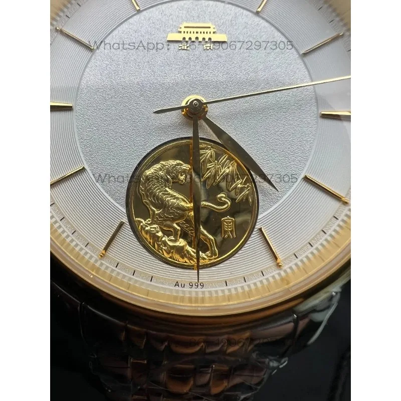 Мужские часы Beijing Watch из серии Oriental Culture, полностью автоматические механические часы, посвященные году Тигра.
Мужские часы Beijing Watch из серии Oriental Culture, полностью автоматические механические часы, посвященные году Тигра.