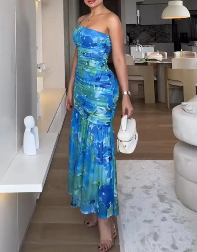 Colorblock Floral Print One Shoulder Ruched Maxi Dress Casual Slim Fit Fishtail Dress
Colorblock Floral Print One Shoulder Ruched Maxi Dress Casual Slim Fit Fishtail Dress