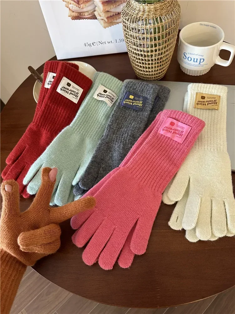 New Warm Gloves for Women Korean Touch Screen Gloves Finger Holes Fashion Solid Color Knitted Gloves Winter Work Mittens
New Warm Gloves for Women Korean Touch Screen Gloves Finger Holes Fashion Solid Color Knitted Gloves Winter Work Mittens