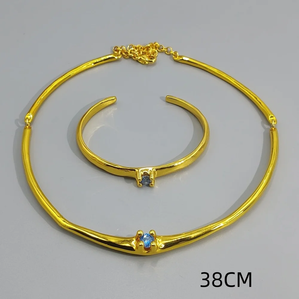 2026 Spain Versatile Trendy Gold Silver Four Claw Zircon Bracelet Collar Jewelry Two Piece Set Accessories Premium Gift
2026 Spain Versatile Trendy Gold Silver Four Claw Zircon Bracelet Collar Jewelry Two Piece Set Accessories Premium Gift