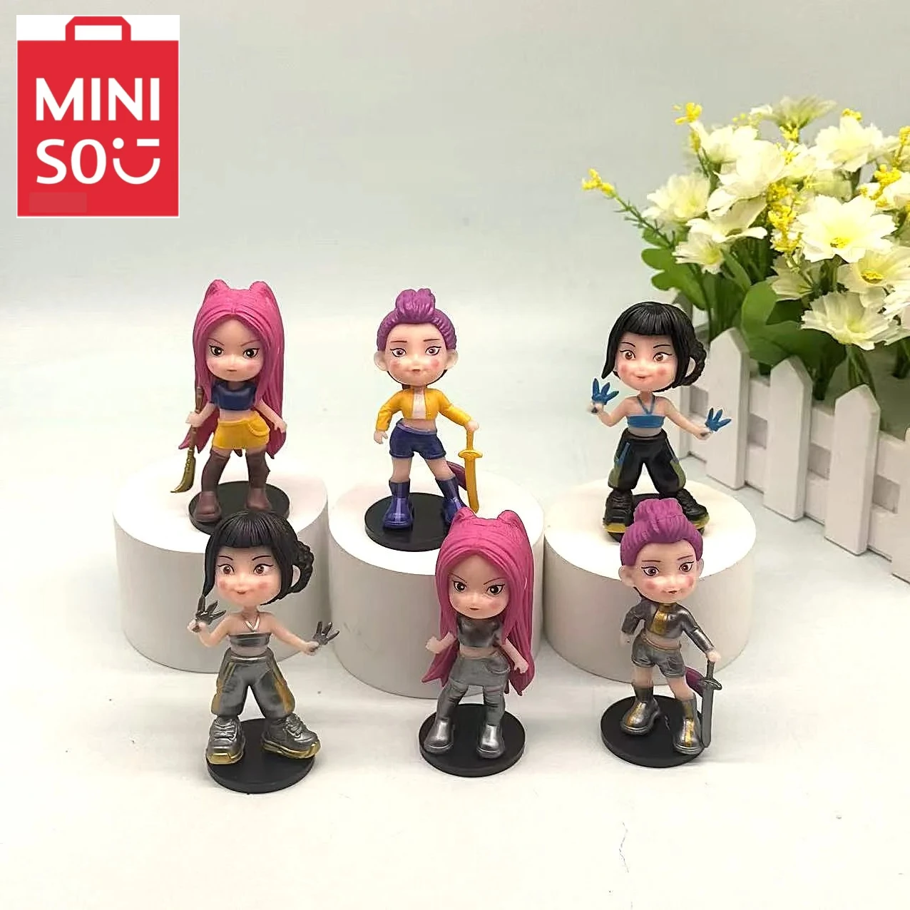 High Quality Anime KPop Demon Hunters Doll Vinyl Toy Rumi Mira zoi Character vinyl mask figurine Birthday Gift Fan Club Gifts
High Quality Anime KPop Demon Hunters Doll Vinyl Toy Rumi Mira zoi Character vinyl mask figurine Birthday Gift Fan Club Gifts